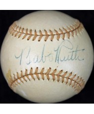 Pelota Autografiada por Babe Ruth PSA/DNA