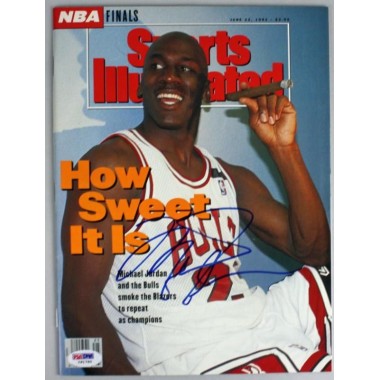 Revista Autografiada por Michael Jordan PSA/DNA